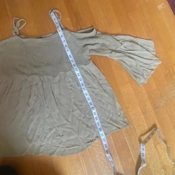 Torrid Off the Shoulder Smocked Top - Picture 15 of 15